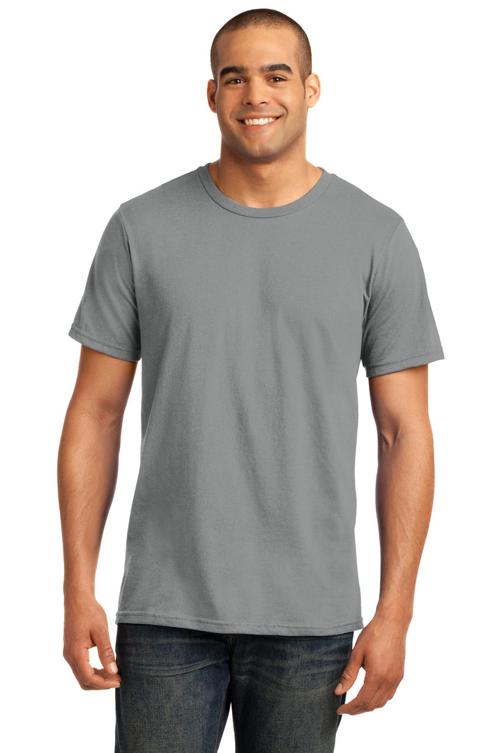 Gildan¨ 100% Ring Spun Cotton T-Shirt. 980