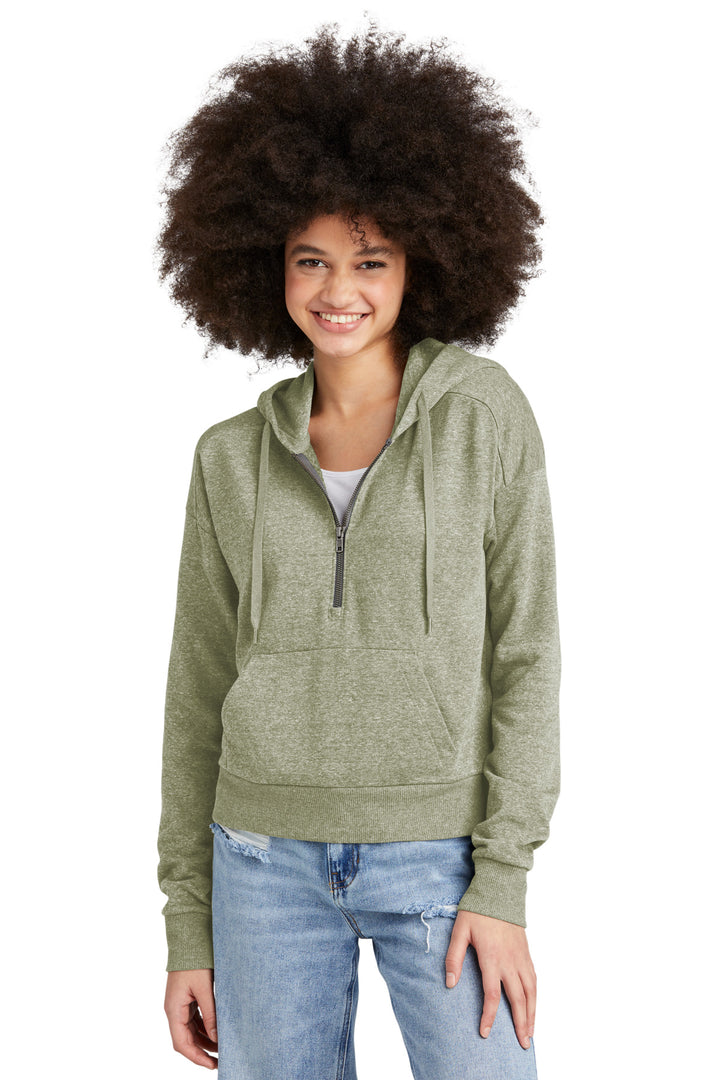 District¨ Women's Perfect Tri¨ Fleece 1/2-Zip Pullover DT1311