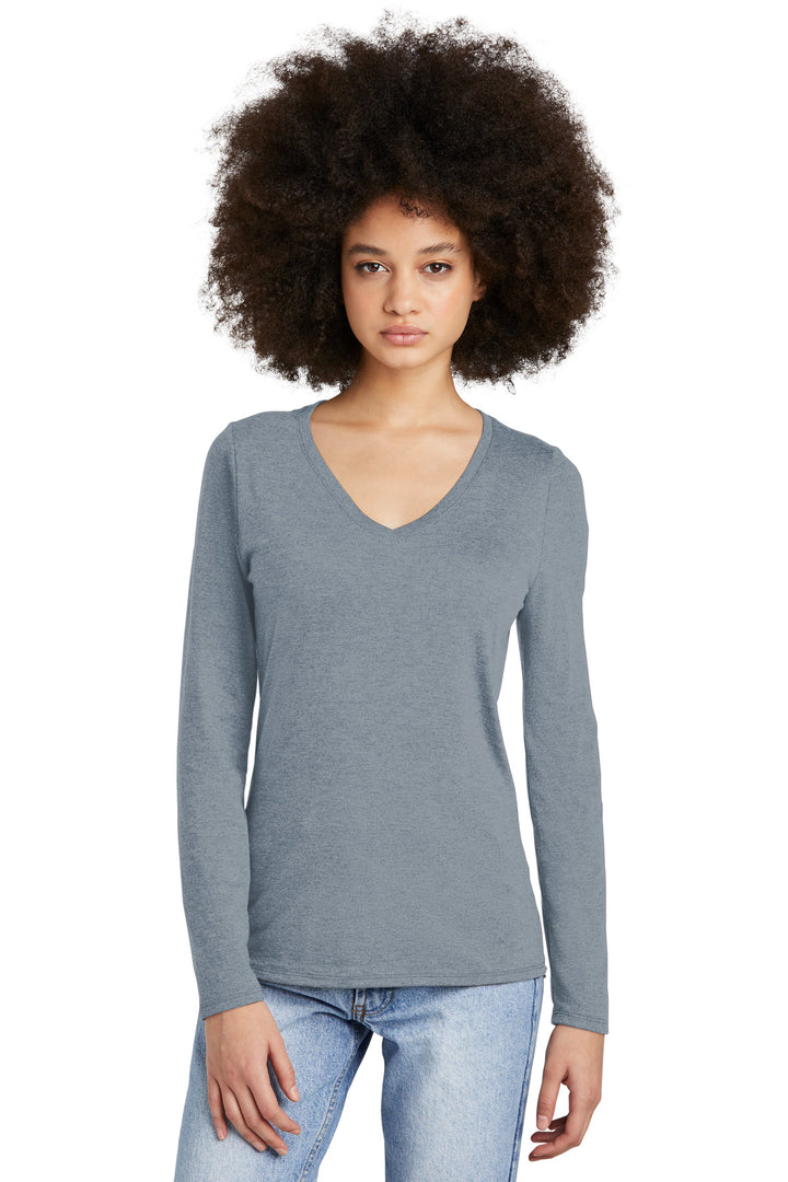 District¨ Women's Perfect Tri¨ Long Sleeve V-Neck Tee DT135