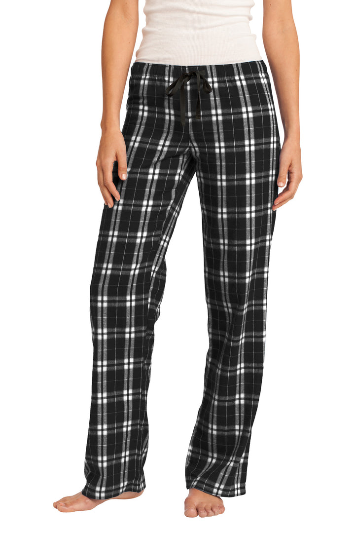 District¨ Women's Flannel Plaid Pant. DT2800
