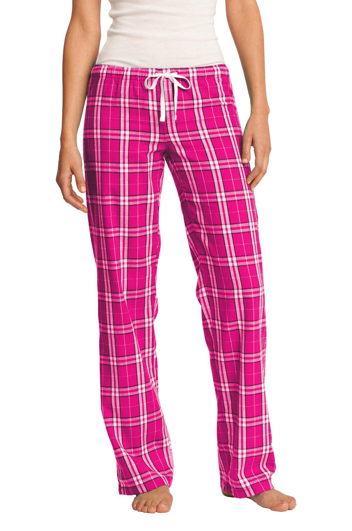 District¨ Women's Flannel Plaid Pant. DT2800