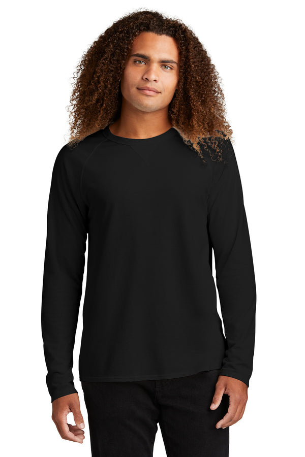 District¨ Featherweight French Terry™ Long Sleeve Crewneck DT572