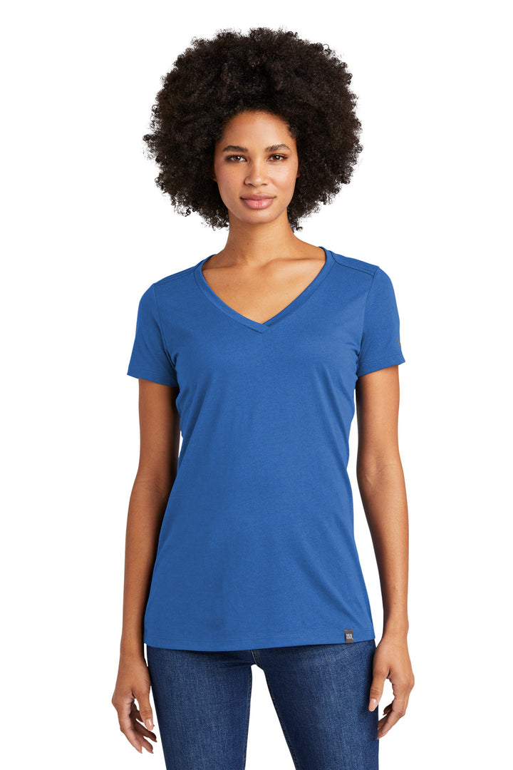 New Era ¨ Ladies Heritage Blend V-Neck Tee. LNEA101