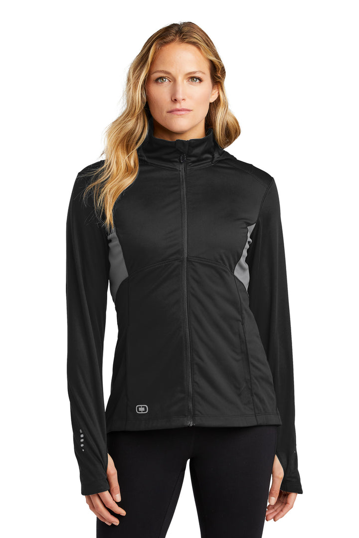 OGIO¨ Ladies Pivot Soft Shell. LOE721