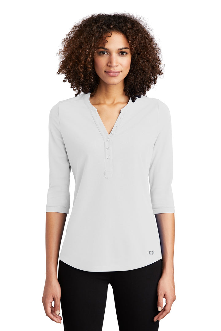 OGIO ¨ Ladies Jewel Henley LOG104
