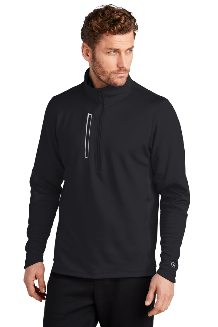 OGIO¨ Fulcrum 1/4-Zip. OE701