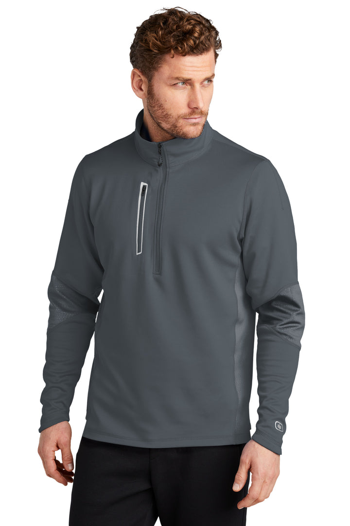 OGIO¨ Fulcrum 1/4-Zip. OE701
